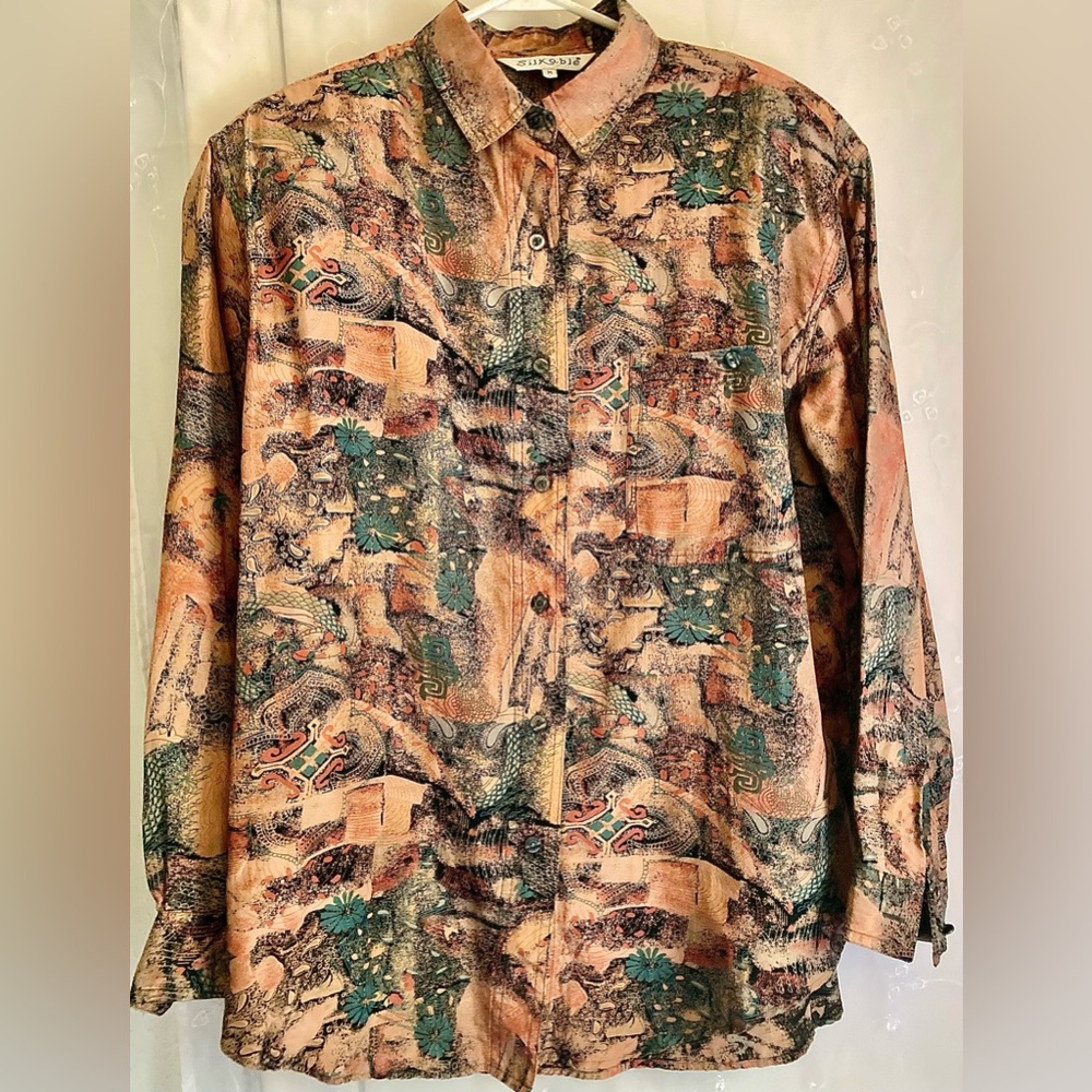 Vintage Silkable Women’s Size Medium Silk & Cotton Button Up
